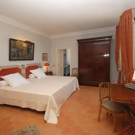 Sleeps 12 Air Con * Dunarobba