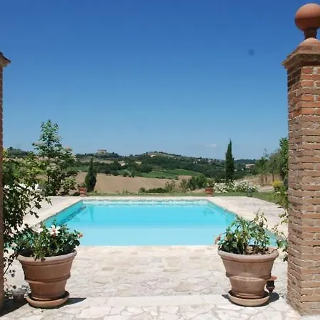 Sleeps 12 Air Con Villa Dunarobba